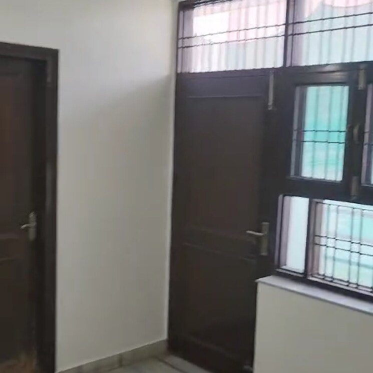 Room, sector 16 3 Bedroom 2250 Sq.Ft. Independent House In Sector 16 Faridabad 9024630