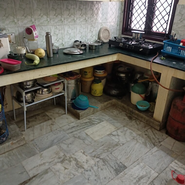 Gym, shivani-plaza 2 Bedroom 800 Sq.Ft. Apartment In Indira Nagar Lucknow 9024650