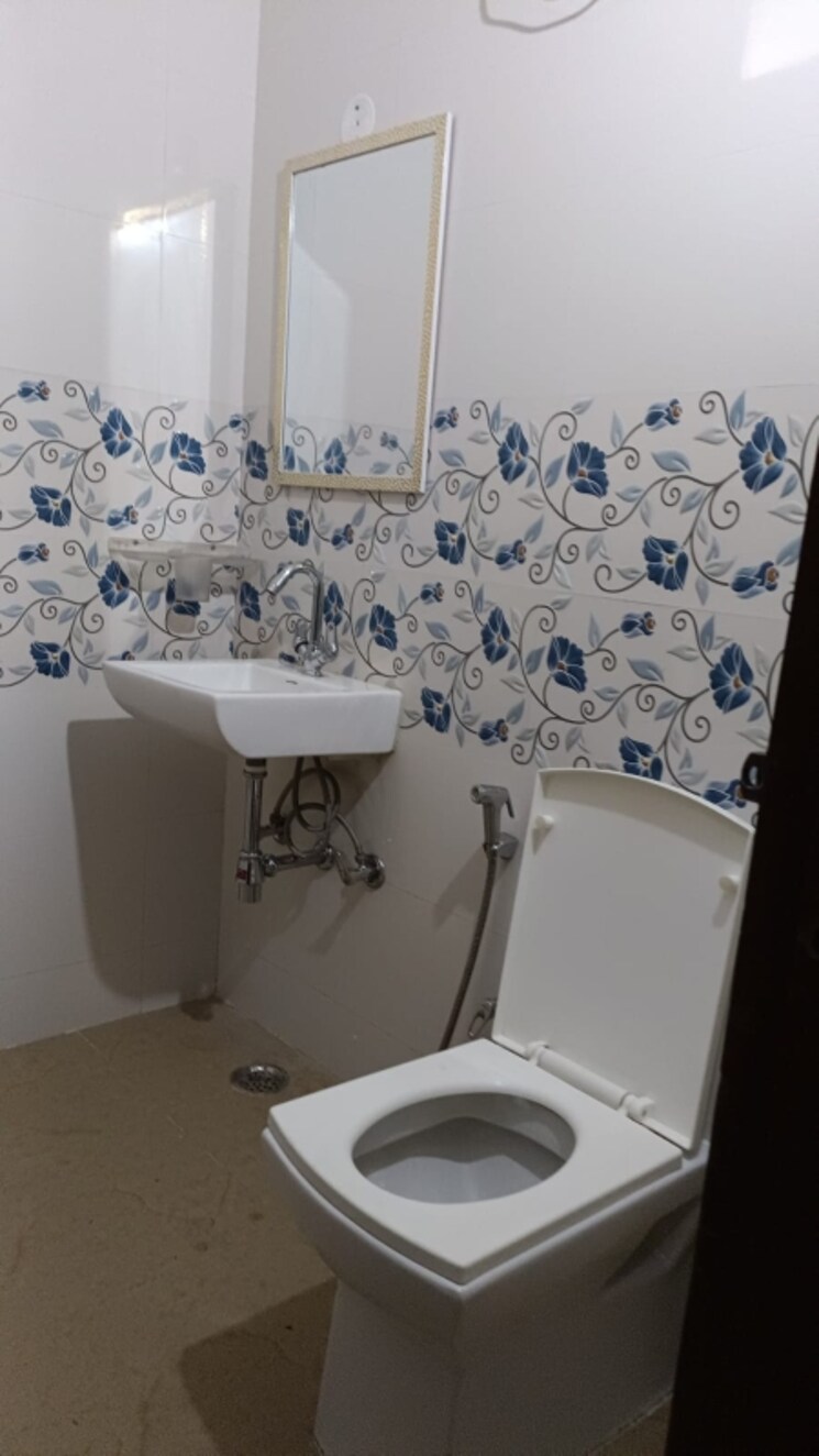 Team Area, milestone-32nd-avenue 3 Bedroom 1700 Sq.Ft. Builder Floor In Sector 15 Gurgaon 9024637