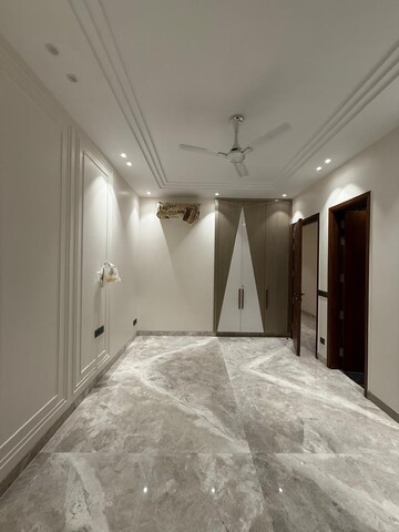 Bedroom in 4 BHK Builder Floor at Greater Kailash ii – for Rent