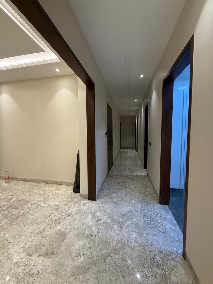 Room, greater kailash ii 4 Bedroom 2500 Sq.Ft. Builder Floor In Greater Kailash ii Delhi 9024642