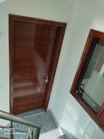 Furnished Amenities in 2 BHK Builder Floor at Tanvi villa, Sector 45 – for Rent