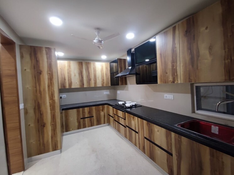 Kitchen, veera-safdarjung-enclave 3 Bedroom 2000 Sq.Ft. Apartment In Safdarjung Enclave Delhi 9024646