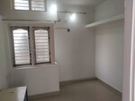1 Rk  250 Sq.Ft. Builder Floor in Ejipura