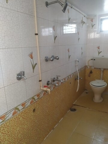Bathroom in 1 RK Builder Floor at Ejipura – for Rent