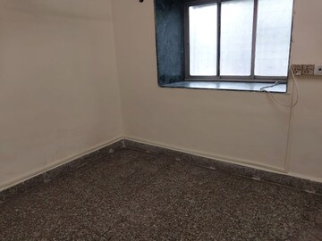 Room in 1 BHK Apartment at Poonam Darshan, Andheri East – for Rent