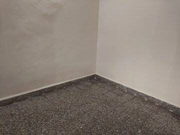 Room in 1 BHK Apartment at Poonam Darshan, Andheri East – for Rent