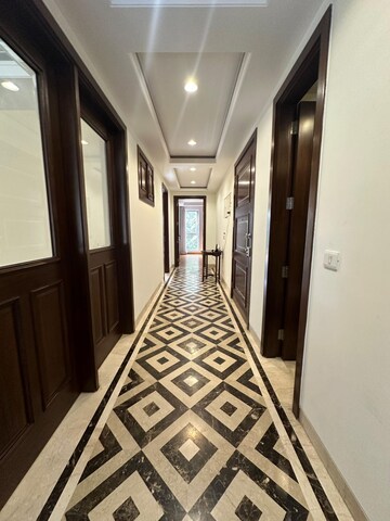 Building Lobby in 4 BHK Apartment at Safdarjung Enclave – for Rent