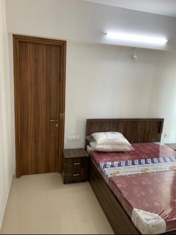 Bedroom in 2 BHK Apartment at Kalpataru The Sunrise, Kolshet Road – for Rent