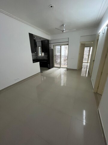 2 BHK Apartment For Rent in Jm Orchid, Sector 76