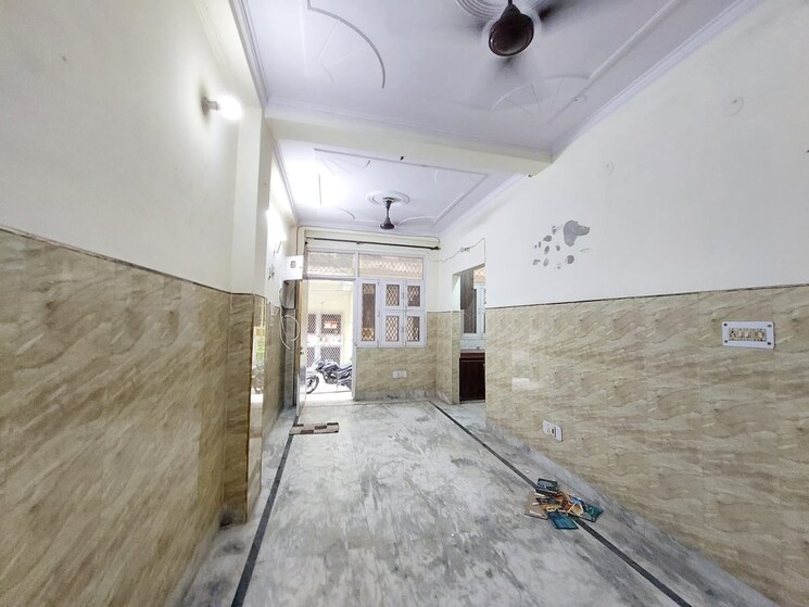  Parking, mayur vihar phase 1 1 Bedroom 450 Sq.Ft. Builder Floor In Mayur Vihar Phase 1 Delhi 9024721