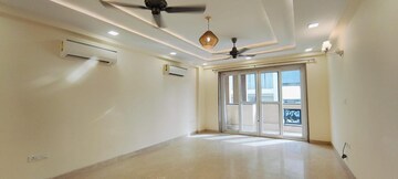 Hall in 4 BHK Builder Floor at Hauz Khas – for Rent