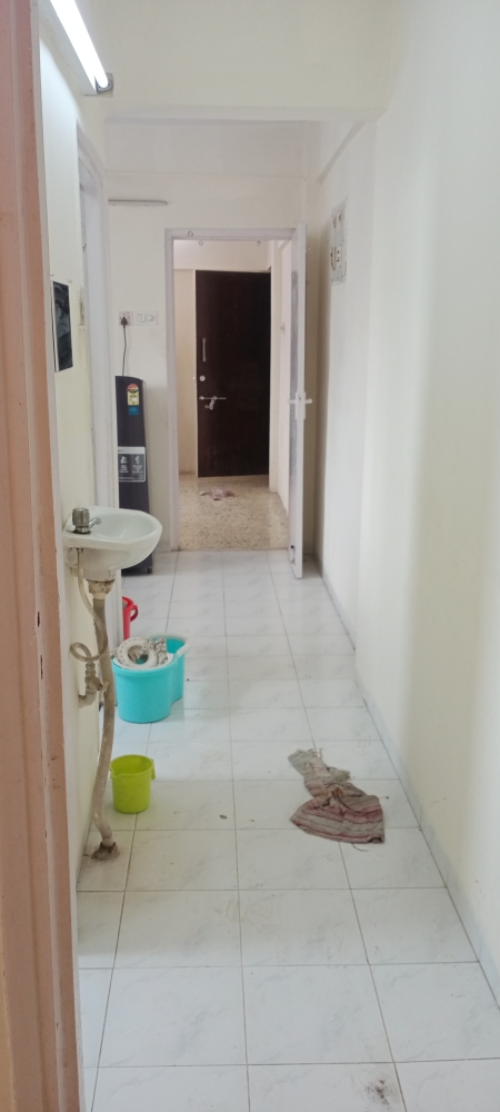 1 BHK + Pooja Room 530 Sq.Ft. Apartment in Takshila CHS