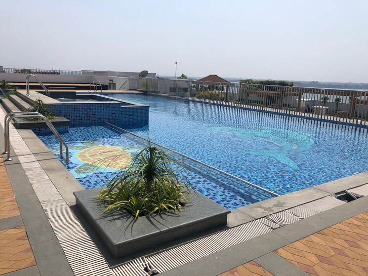 Swimming Pool, marine drive 3.5 Bedroom 2501 Sq.Ft. Apartment In Marine Drive Kochi 9024750