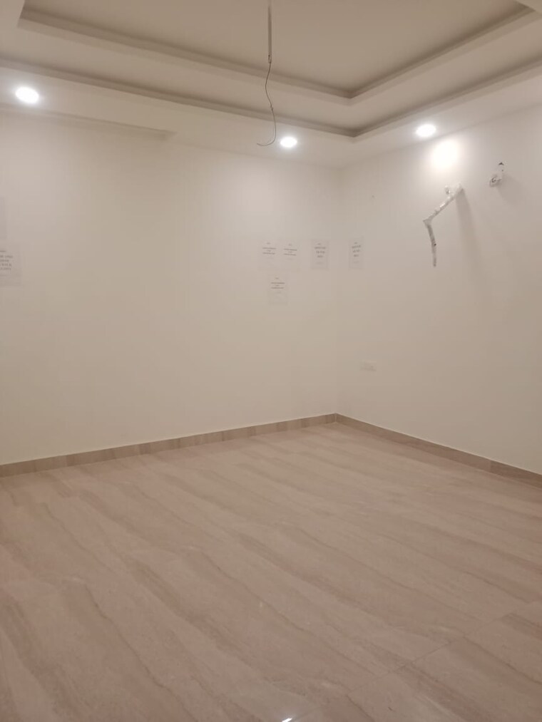 Room, bptp-district-phase-2 3 Bedroom 1350 Sq.Ft. Builder Floor In Sector 84 Faridabad 9024772