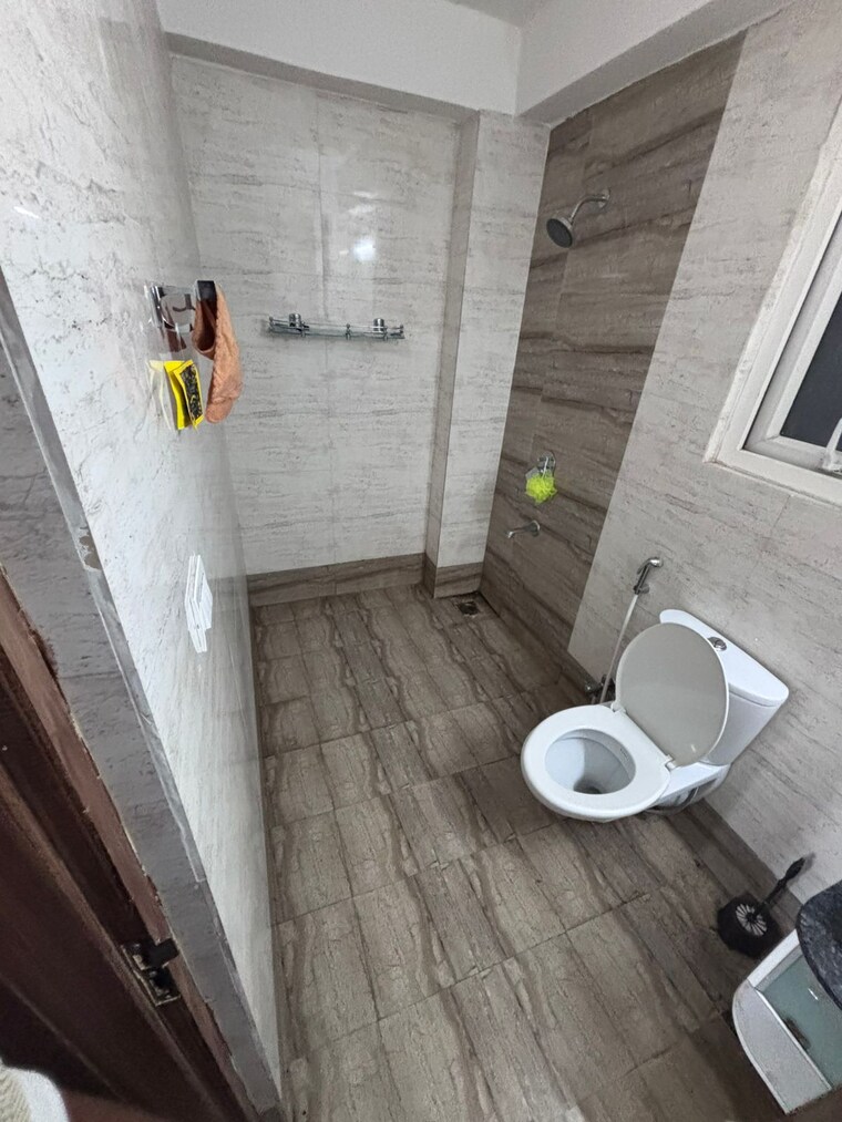 Bathroom, pacific-golf-estate 3 Bedroom 1925 Sq.Ft. Apartment In Kulhan Dehradun 9024767
