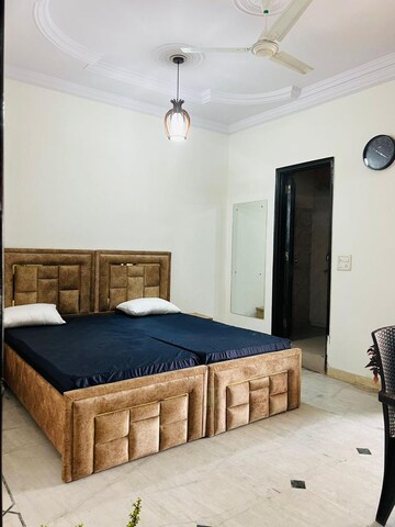 1 BHK Builder Floor For Rent in Lajpat Nagar Iii
