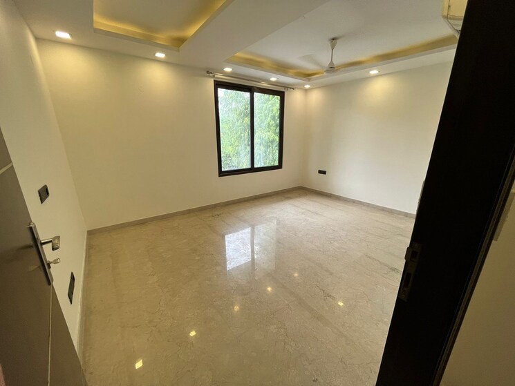 Room, gulmohar park 4 Bedroom 2500 Sq.Ft. Builder Floor In Gulmohar Park Delhi 9024796