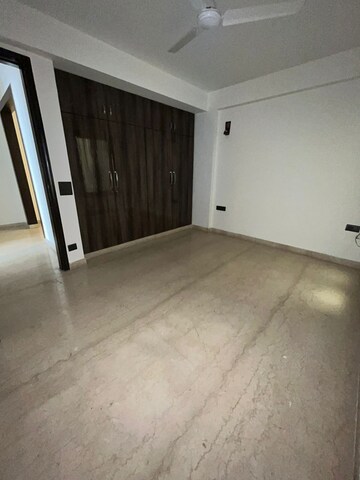 Room in 4 BHK Builder Floor at Gulmohar Park – for Rent