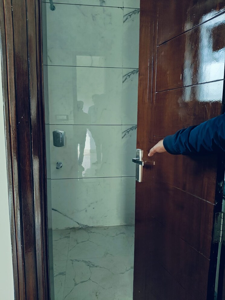 Bathroom, gmada-eco-city 5 Bedroom 3600 Sq.Ft. Independent House In North Mullanpur Chandigarh 9024761