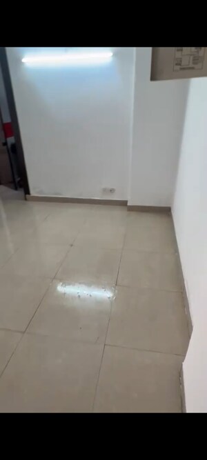 Furnished Amenities in 2.5 BHK Apartment at Amrapali Empire, Sain Vihar – for Sale