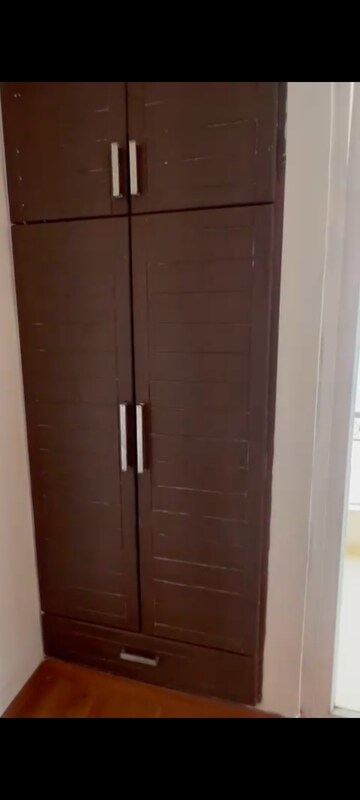 Furnished Amenities in 2.5 BHK Apartment at Amrapali Empire, Sain Vihar – for Sale
