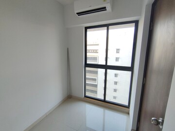 Room in 1 BHK Apartment at Lodha Palava Downtown, Dombivli East – for Rent