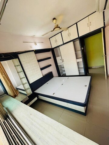 Team Area in 2 BHK Apartment at Aarti Nagari, Kalyan West – for Sale