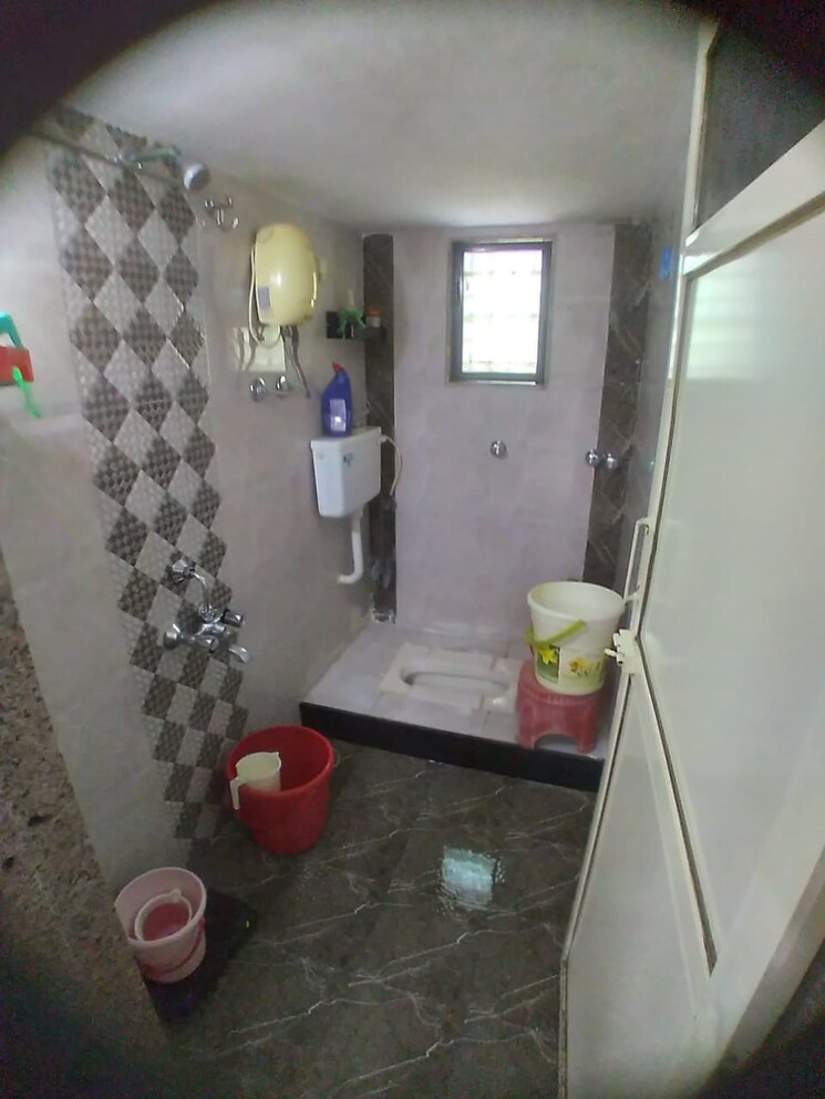 Bathroom, aarti-nagari 2 Bedroom 725 Sq.Ft. Apartment In Kalyan West Thane 9024868