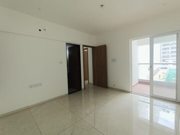 Room in 3 BHK Apartment at Lohia Unika, Hadapsar – for Sale