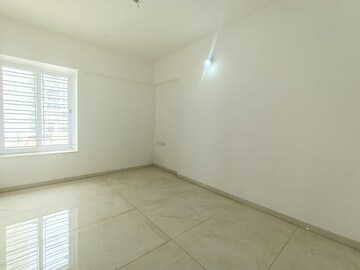 Room in 3 BHK Apartment at Lohia Unika, Hadapsar – for Sale