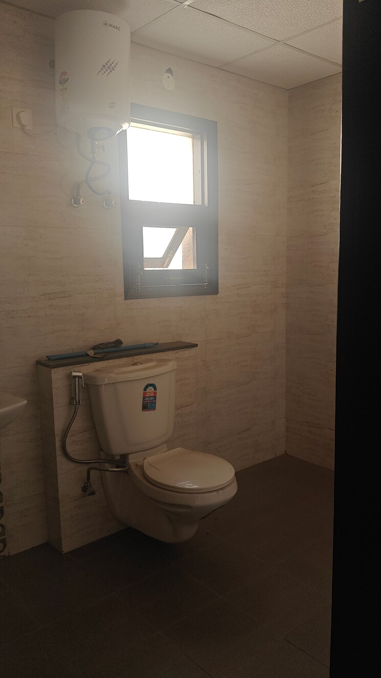 Bathroom, ambika-florence-park 3 Bedroom 2050 Sq.Ft. Apartment In North Mullanpur Chandigarh 9024865