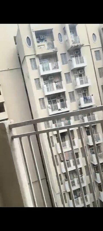Floor Plan in 2 BHK Apartment at Hawelia Valencia Homes, Sector 1 Greater Noida – for Rent
