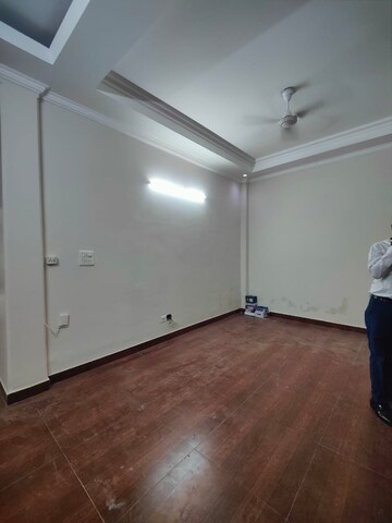 Room in 2 BHK Builder Floor at Savitri Nagar – for Rent