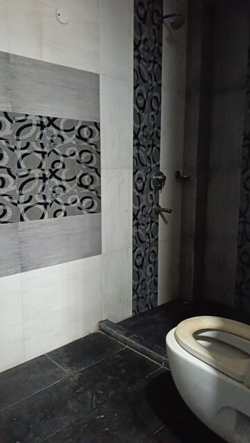 Bathroom in 3 BHK Builder Floor at RWA Apartments Sector 51, Sector 51 – for Rent