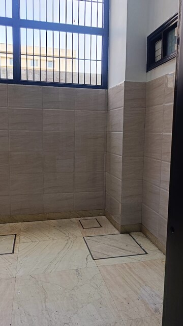 Bathroom in 3 BHK Builder Floor at RWA Apartments Sector 51, Sector 51 – for Rent