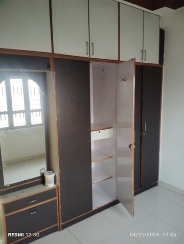 Room in 2 BHK Apartment at Chandkheda – for Sale