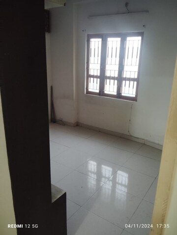 Bedroom in 2 BHK Apartment at Chandkheda – for Sale