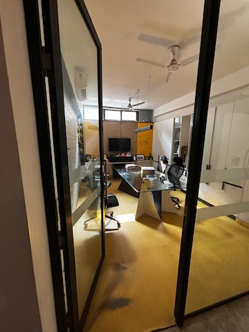 Team Area in  Office Space at Gaur City-2, Gaur City 2 – for Rent
