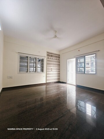 Room in 2 BHK Builder Floor at Hsr Layout – for Rent