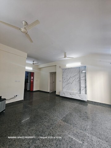 Room in 2 BHK Builder Floor at Hsr Layout – for Rent