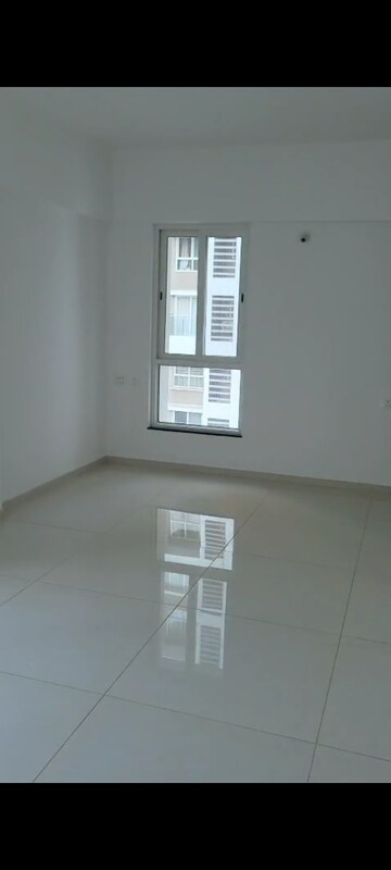 Room in 4 BHK Apartment at Kolte Patil 24K Stargaze, Bavdhan – for Sale
