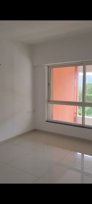 Room in 4 BHK Apartment at Kolte Patil 24K Stargaze, Bavdhan – for Sale