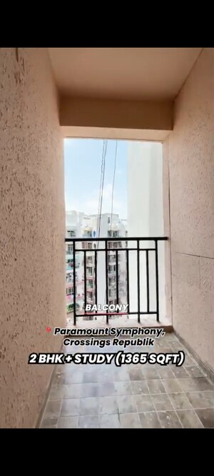 Room in 2.5 BHK Apartment at Paramount Symphony, Sain Vihar – for Sale
