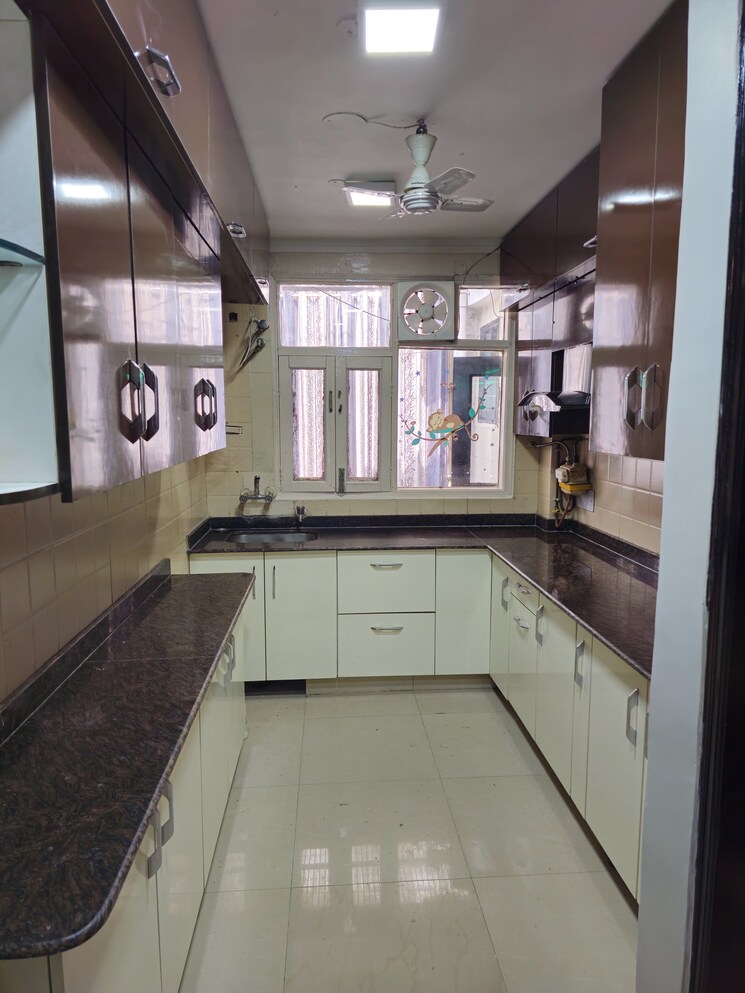 Kitchen, park-apartments 3 Bedroom 1200 Sq.Ft. Apartment In Sector 9 Dwarka Delhi 9024991