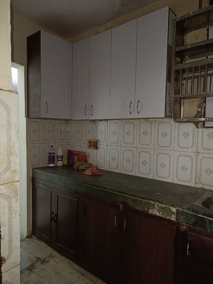 Kitchen, esteem-complex 2 Bedroom 700 Sq.Ft. Builder Floor In Savitri Nagar Delhi 9025018