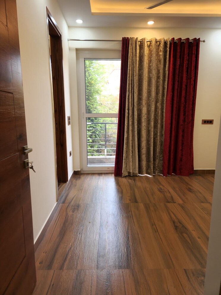 Bedroom, sheikh sarai 2 Bedroom 1800 Sq.Ft. Builder Floor In Sheikh Sarai Delhi 9025053