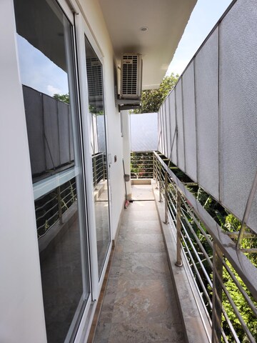 Balcony in 2 BHK Builder Floor at Sheikh Sarai – for Rent