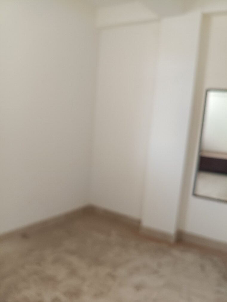 Room, new friends colony 4 Bedroom 485 Sq.Yd. Independent House In New Friends Colony Delhi 9025051
