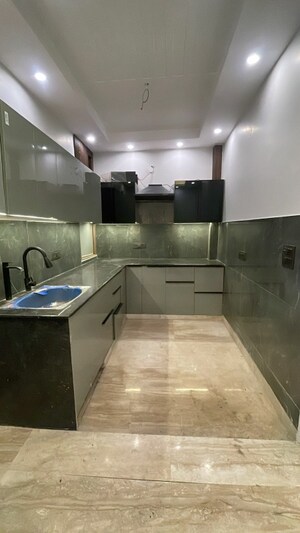 Kitchen in 2.5 BHK Builder Floor at Ramesh Nagar – for Sale